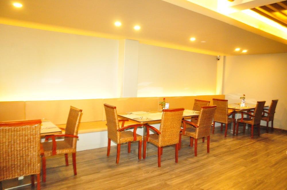 เดอะ อาร์จีเอ็น ซิตี้ ลอดจ์ Hotel ย่างกุ้ง ภายนอก รูปภาพ