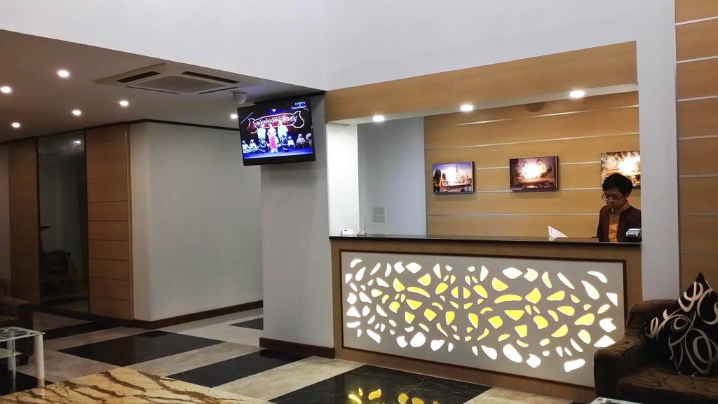 เดอะ อาร์จีเอ็น ซิตี้ ลอดจ์ Hotel ย่างกุ้ง ภายนอก รูปภาพ